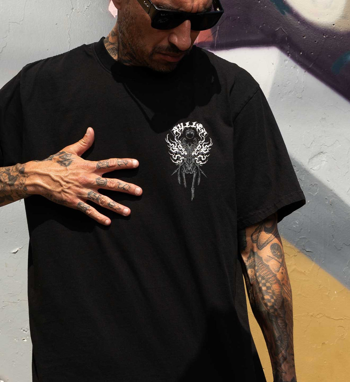 SULLEN CLOTHING CORPSE BADGE PREMIUM T-SHIRT