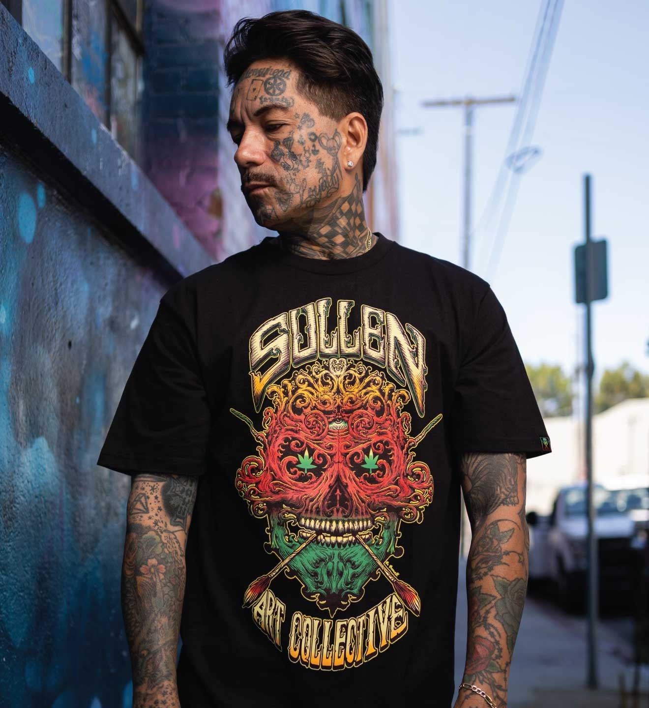 SULLEN CLOTHING RASTA BADGE STANDARD T-SHIRT
