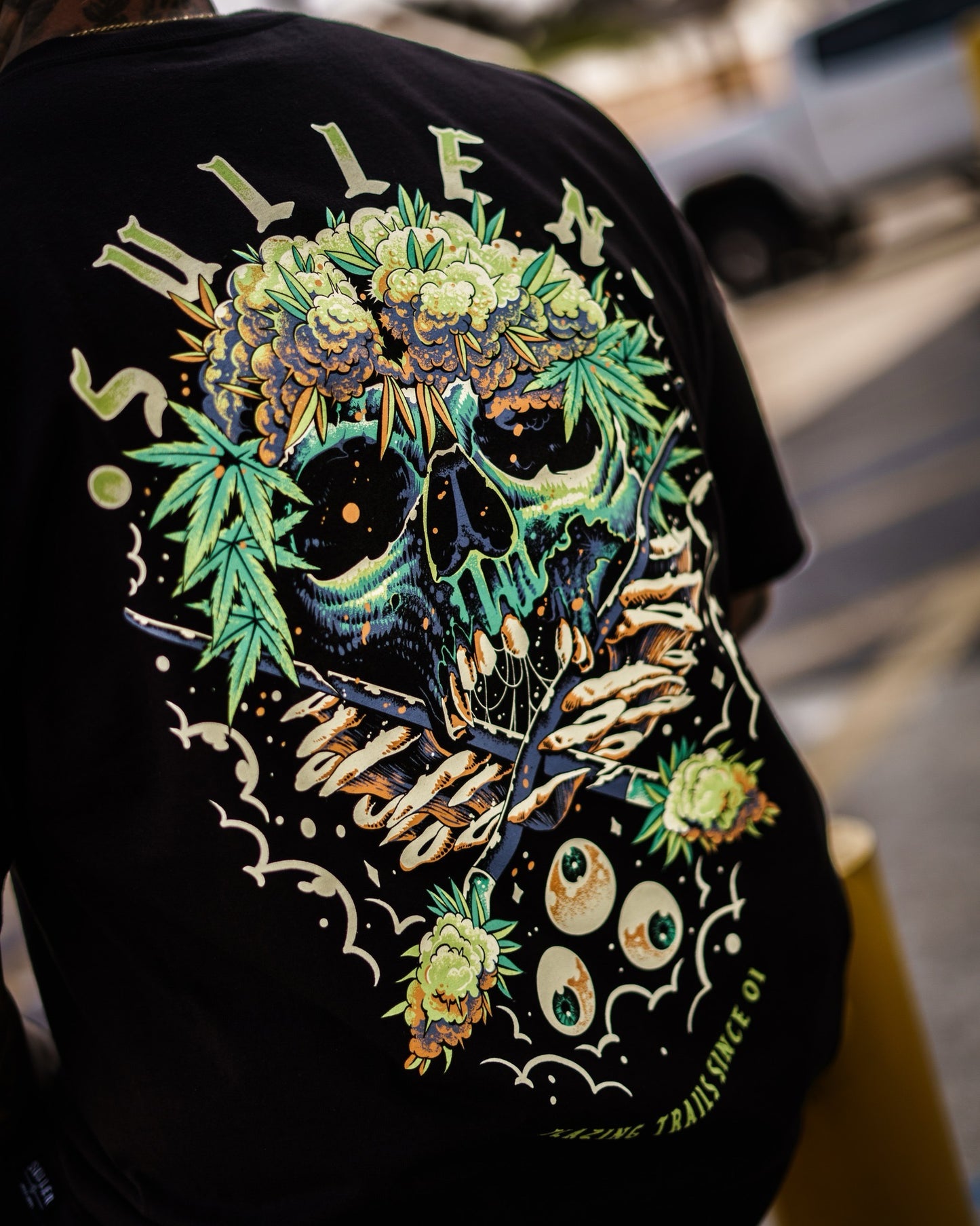 SULLEN CLOTHING CANNABIZ BADGE STANDARD T-SHIRT