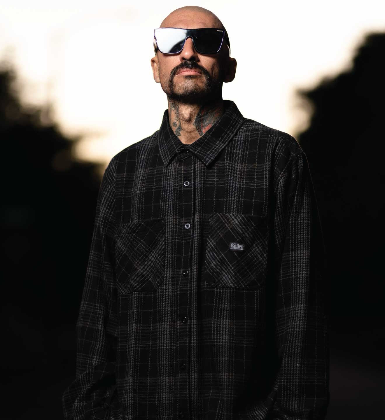 SULLEN CLOTHING EAST LOS BLACK & GREY FLANNEL SHIRT