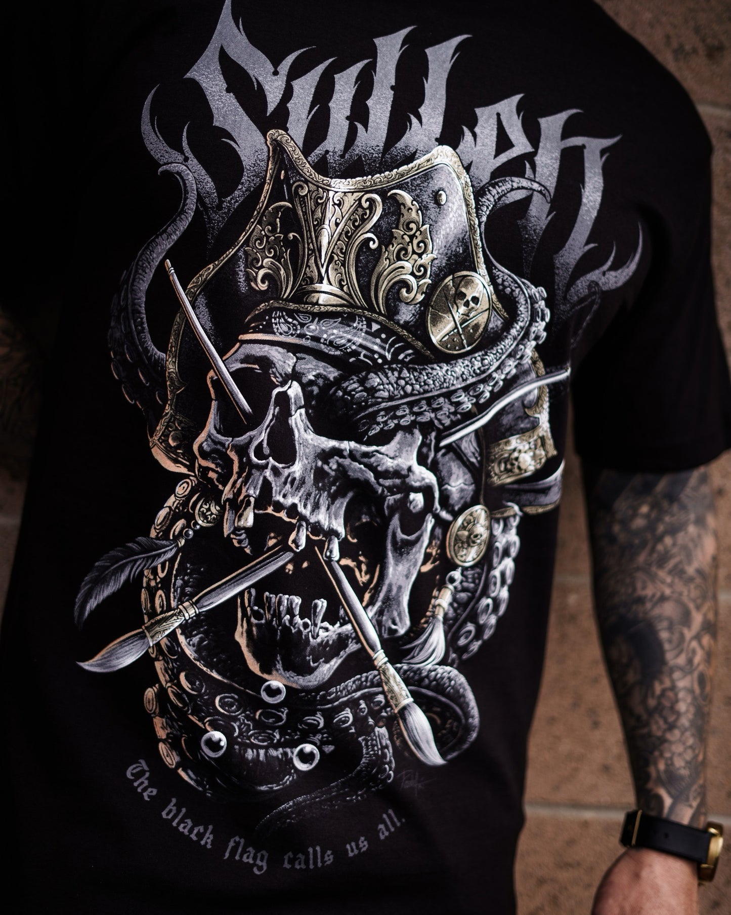 SULLEN CLOTHING BLACK FLAG STANDARD T-SHIRT