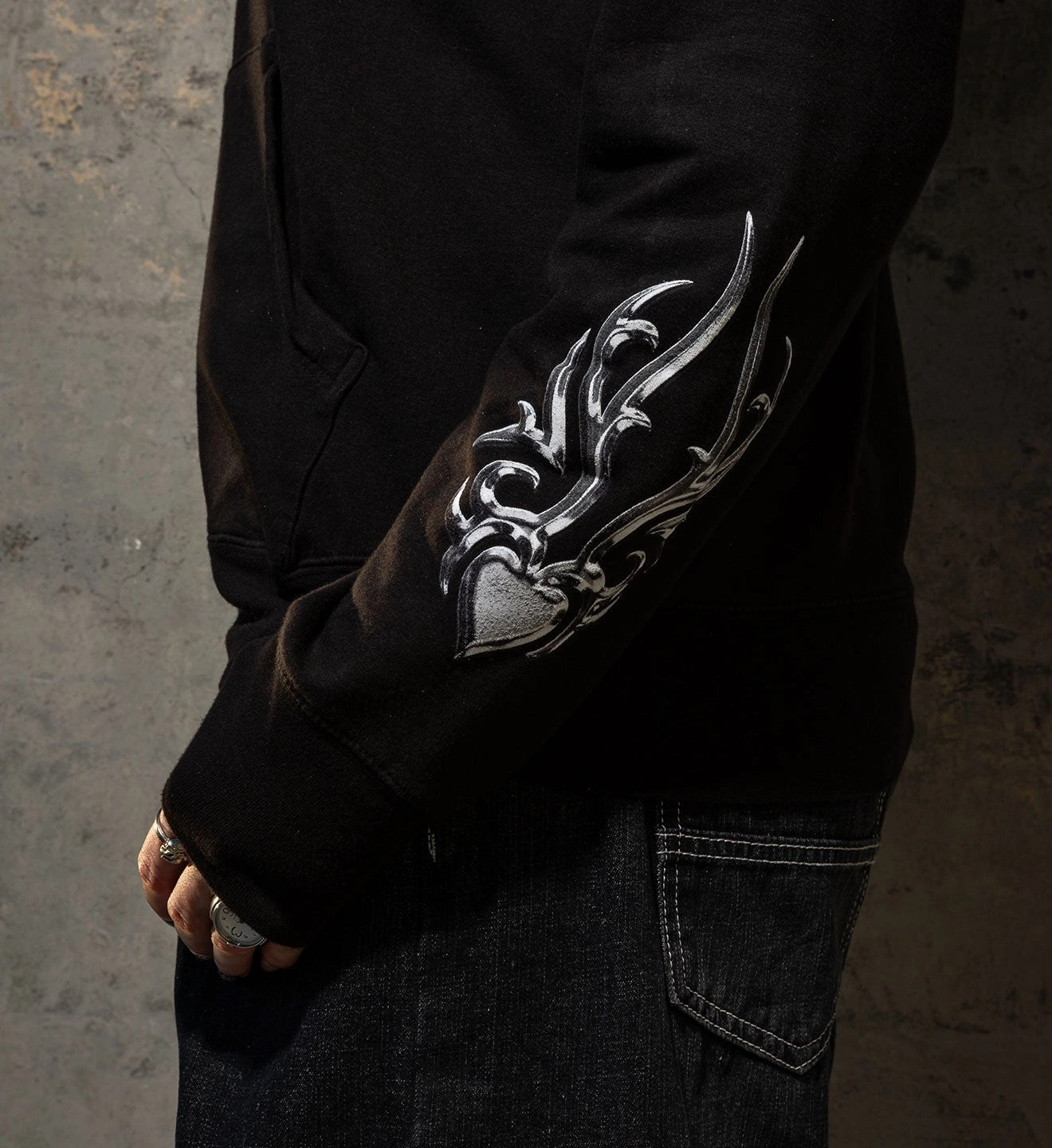 SULLEN CLOTHING CHROME BUTTERFLY WOMEN'S HOODIE