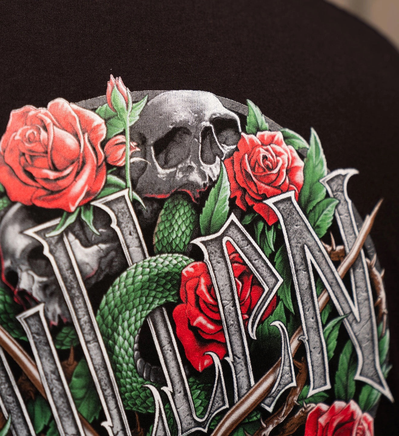 SULLEN CLOTHING VIPER BADGE STANDARD T-SHIRT