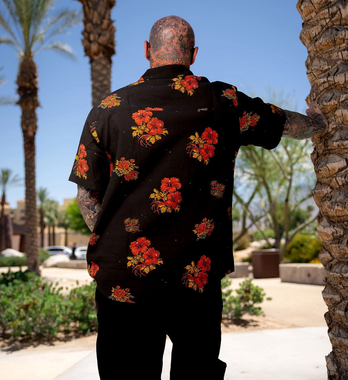 SULLEN CLOTHING TROPICAL CAMP VINTAGE BLACK BUTTON UP WOVEN SHIRT