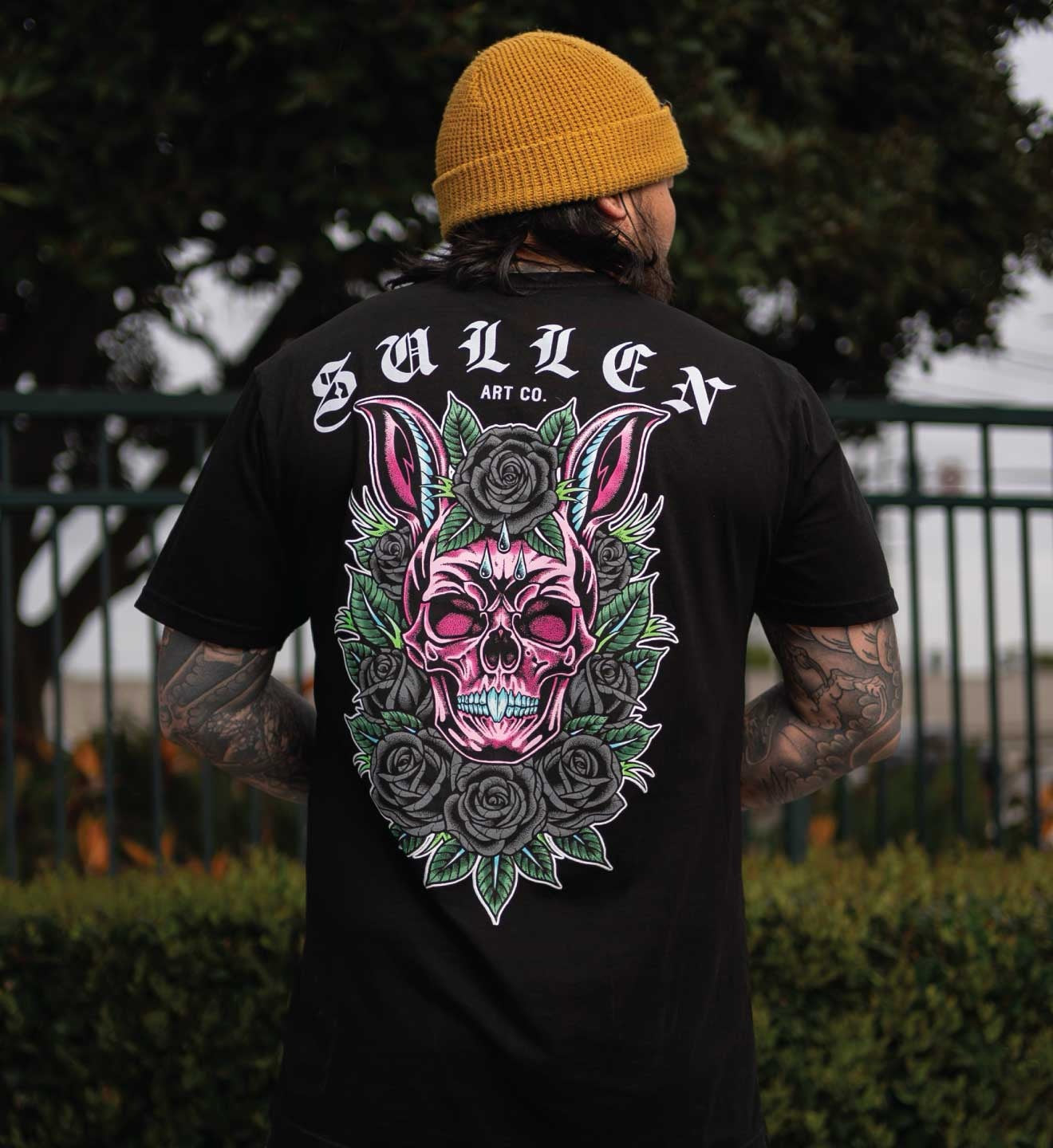 SULLEN CLOTHING SKULL BUNNY BLACK PREMIUM T-SHIRT