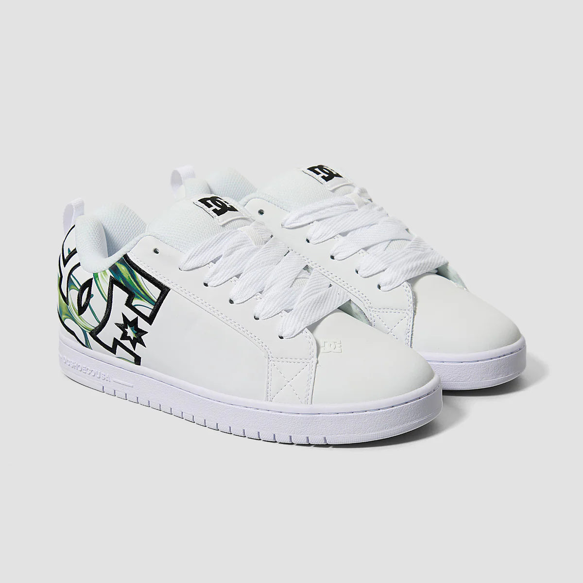 DC SHOES COURT GRAFFIK LIQUID FUEGO WHITE TRAINERS