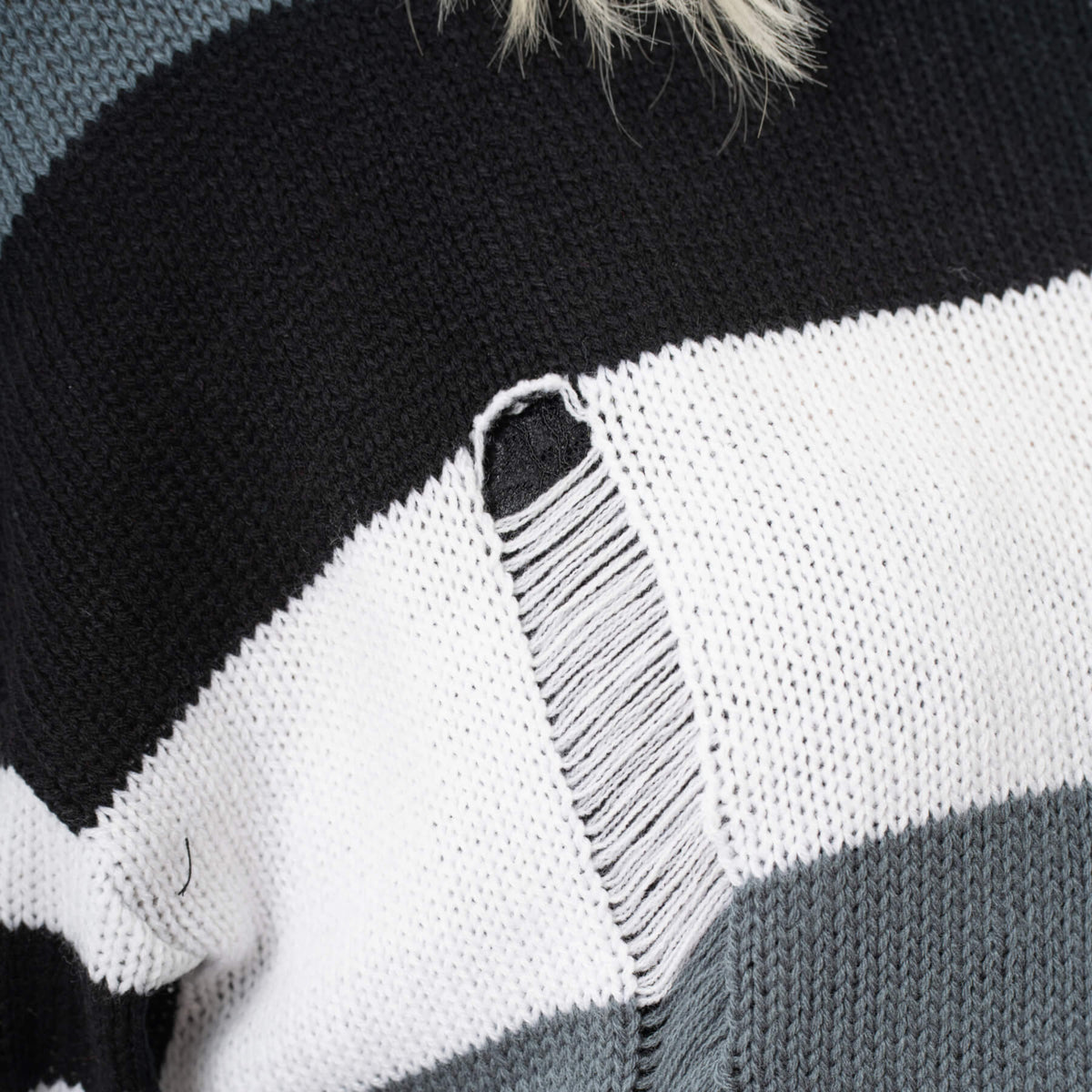POIZEN HEARTLESS IBBY JUMPER BLACK WHITE GREY