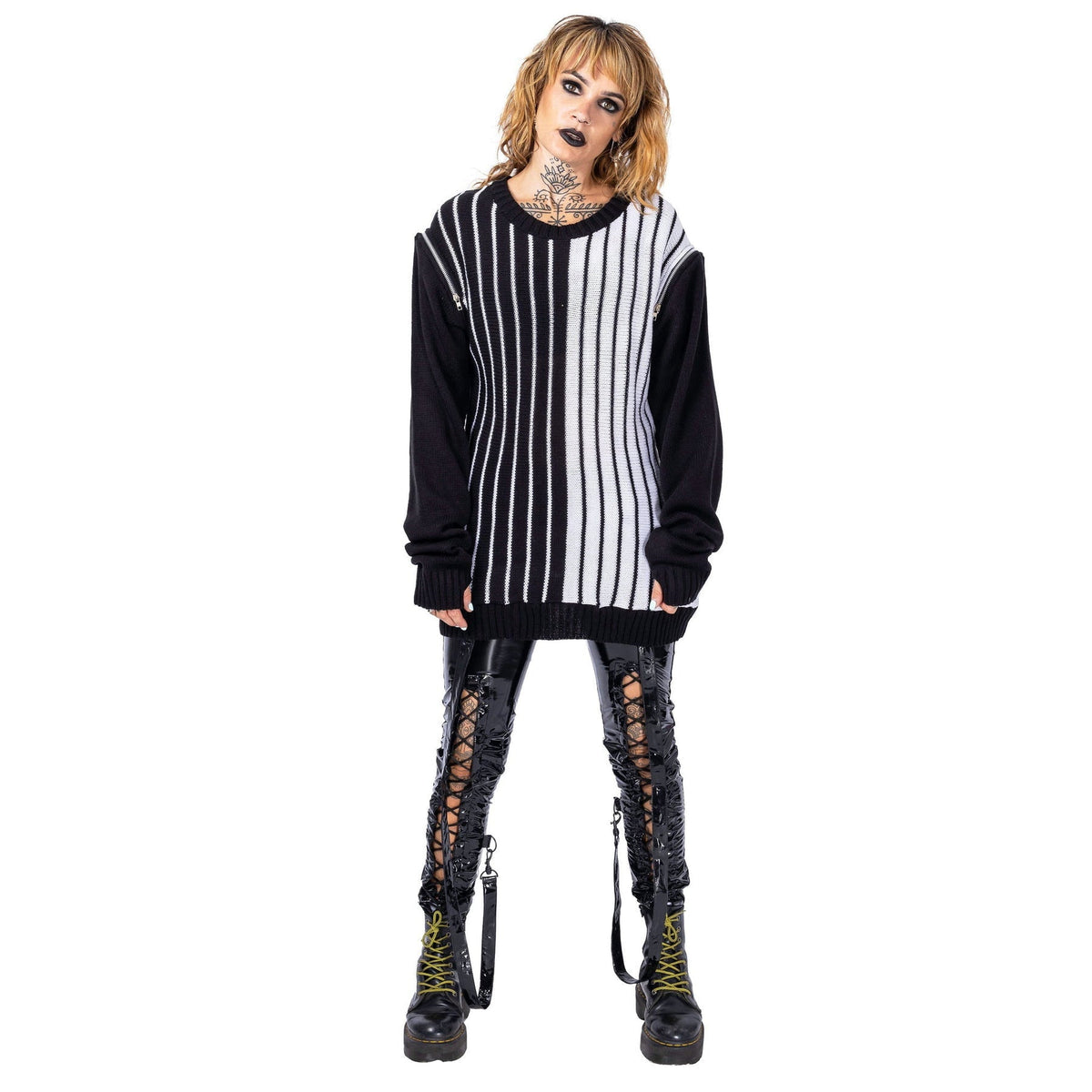 POIZEN HEARTLESS IN THE MOOD JUMPER BLACK WHITE