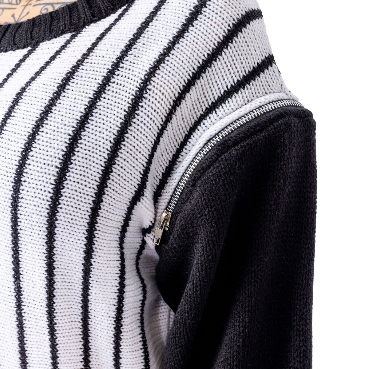 POIZEN HEARTLESS IN THE MOOD JUMPER BLACK WHITE
