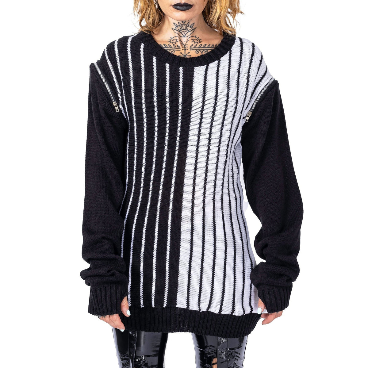 POIZEN HEARTLESS IN THE MOOD JUMPER BLACK WHITE