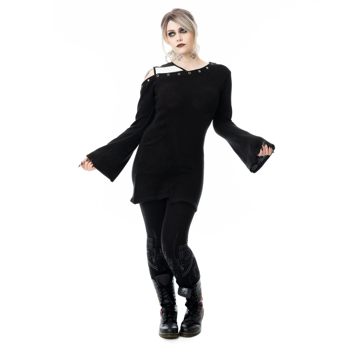 POIZEN HEARTLESS VONDA JUMPER BLACK WHITE BLACK