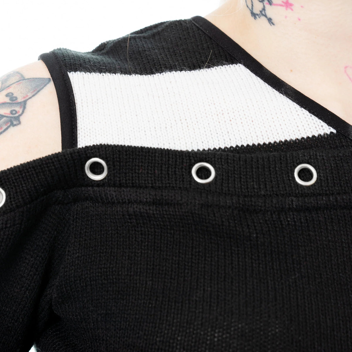 POIZEN HEARTLESS VONDA JUMPER BLACK WHITE BLACK