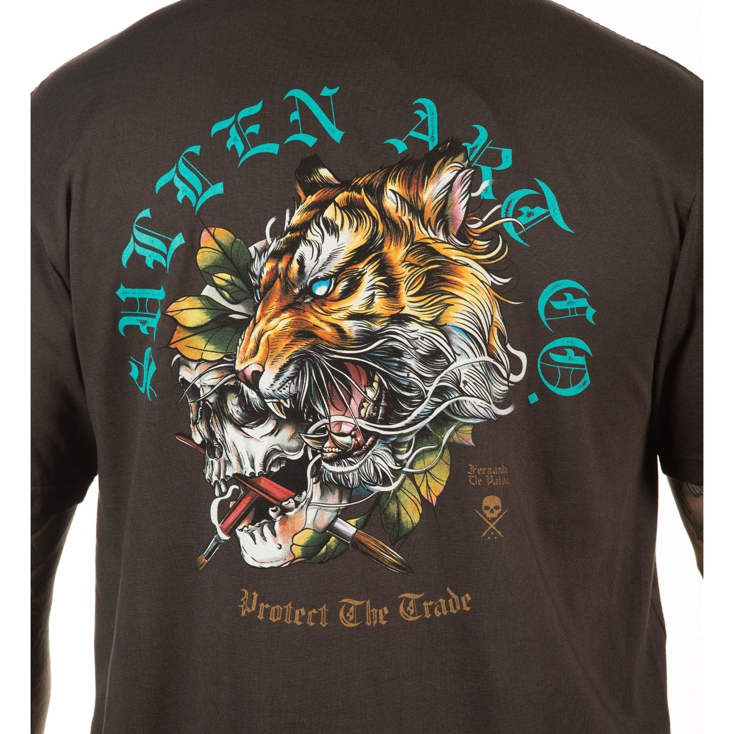 SULLEN CLOTHING TIGER BADGE PREMIUM T-SHIRT