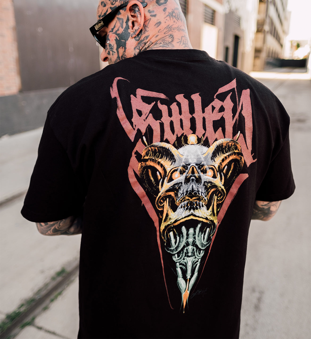 SULLEN CLOTHING MAD THRILL STANDARD T-SHIRT