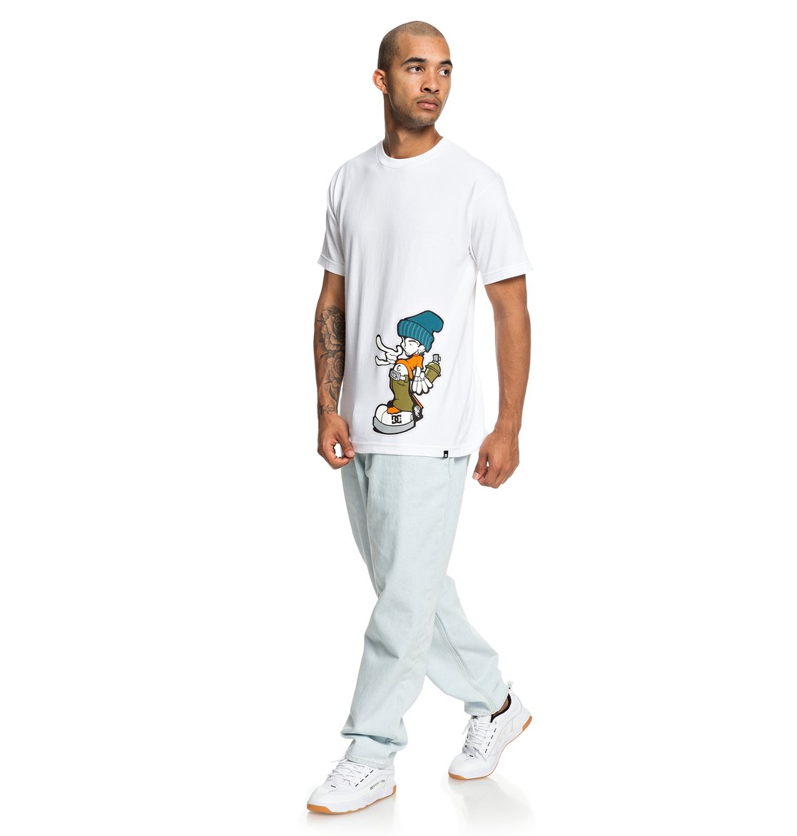 DC Shoes B Boys White T Shirt GRAFFITI DAVE PERSUE